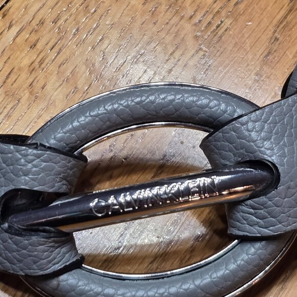 Calvin Klein Ivy Novelty Hobo Gray/silver - Picture 6 of 14